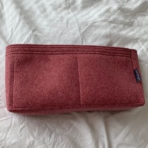NWT Samorga purse organizer in pink felt
